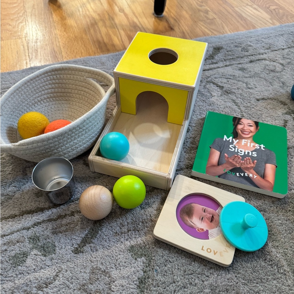 Lovevery inspector kit 7-8 months (incomplete)